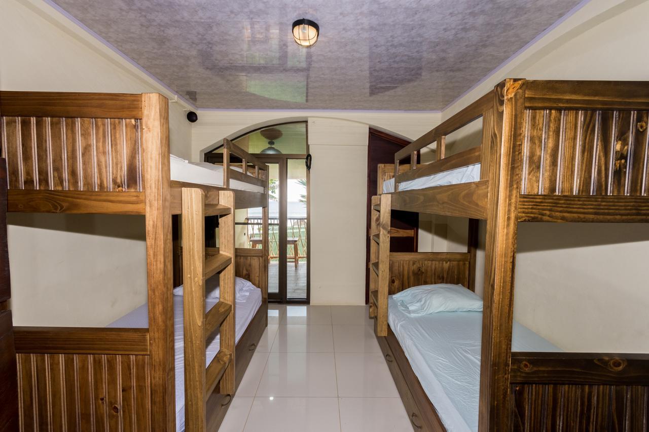 Hotel Las Olas Puntarenas Bagian luar foto