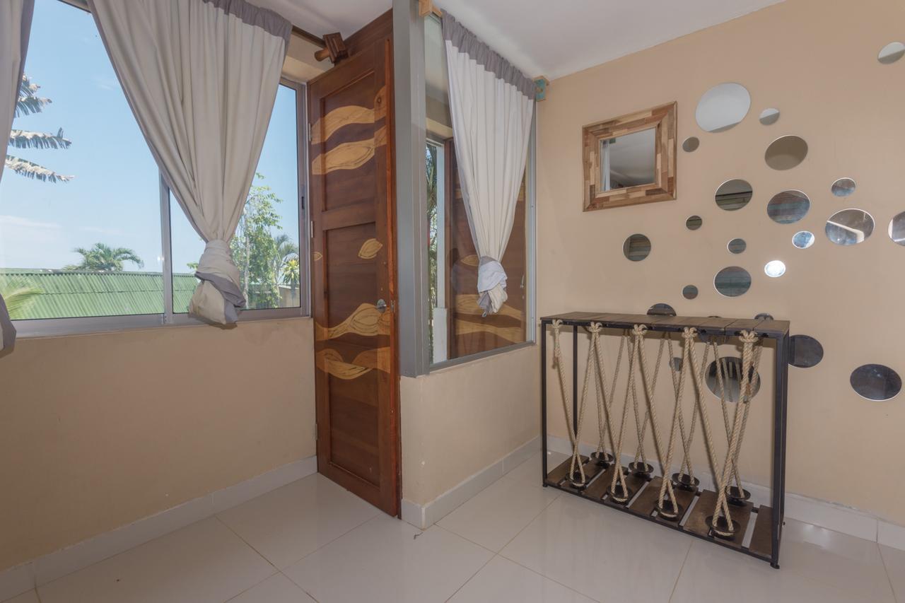 Hotel Las Olas Puntarenas Bagian luar foto